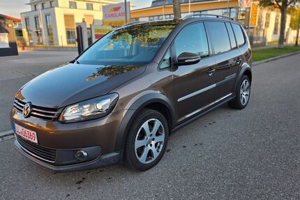 VW Touran 282.000 km 5.700 &euro; Geltendorf 82269