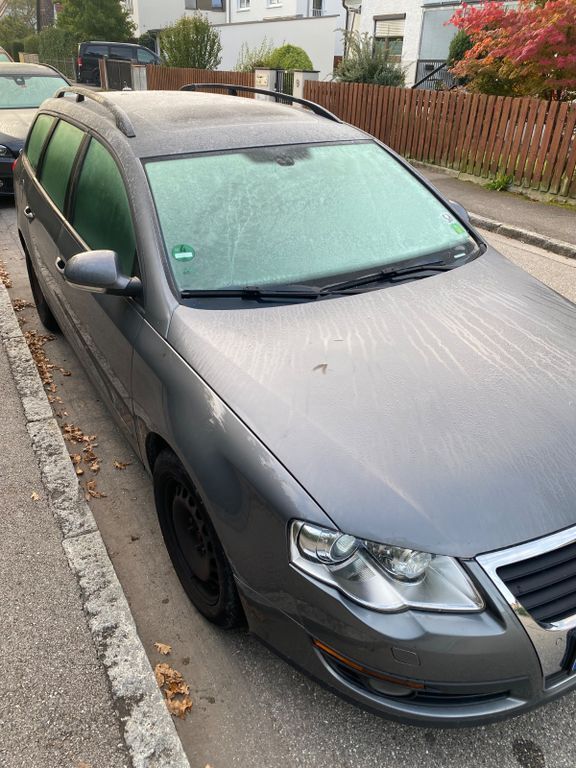 VW Passat Variant 250.000 km 2.222 € Gräfelfing 82166