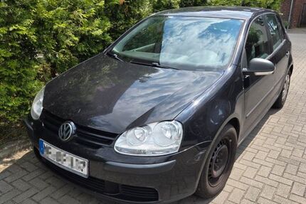 VW Golf 160.105 km 2.000 &euro; Hamburg 21147