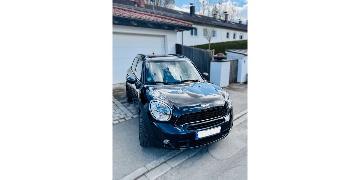 Mini Countryman S (Cooper) 106.200 km 11.100 &euro; Garmisch-Partenkirchen 82467