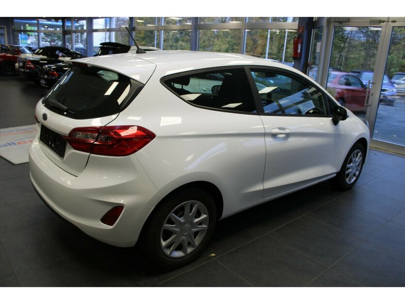 Ford Fiesta 1.1 - AHK - Klima - BT - 68.512 km 7.980 € Euskirchen 53881