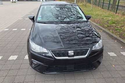 Seat Ibiza 87.000 km 9.990 &euro; Hamburg 22607