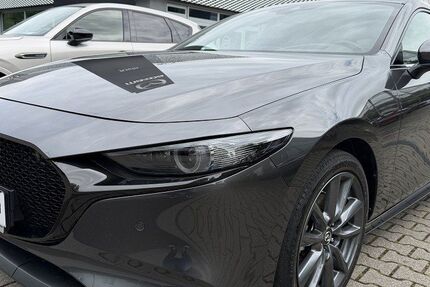 Mazda 3 37.293 km 23.890 &euro; Bietigheim-Bissingen 74321