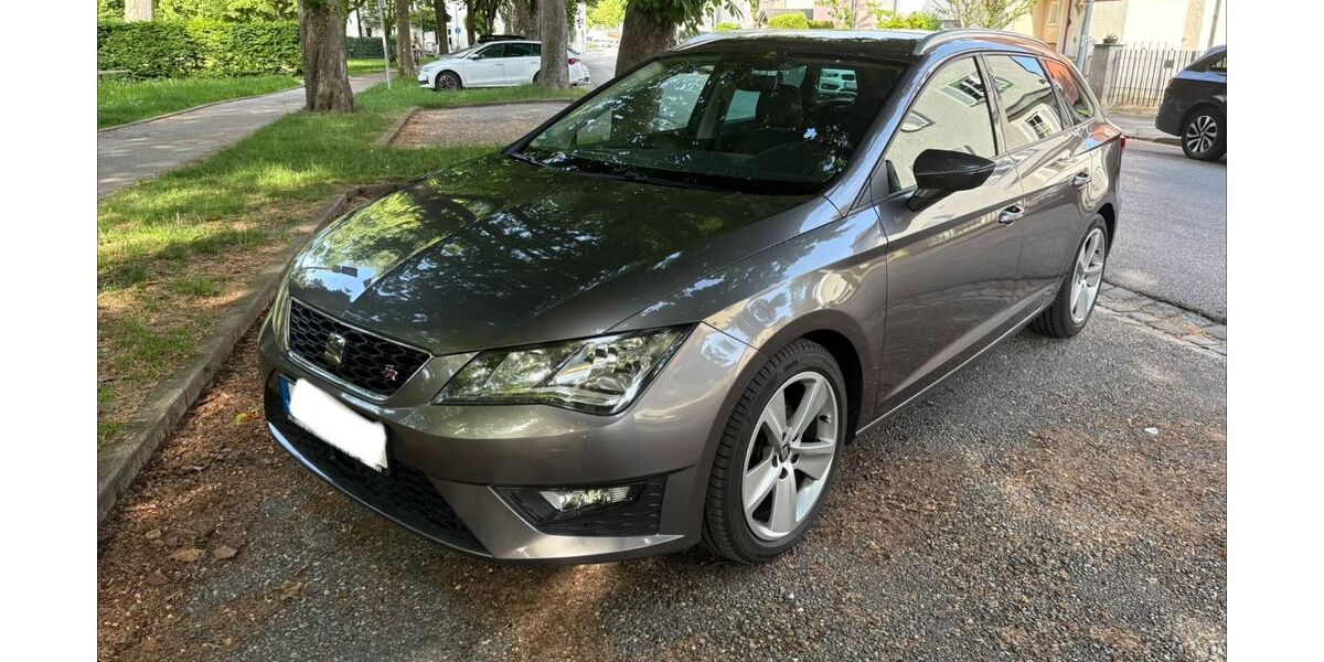 Seat Leon 175.000 km 11.499 &euro; Rosenheim 83022