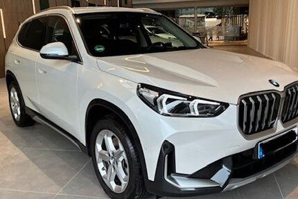 BMW X1 2.598 km 54.930 € Hannover 30177
