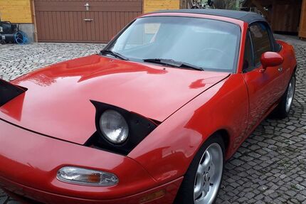 Mazda MX-5 92.505 km 12.900 &euro; Treuen 08233