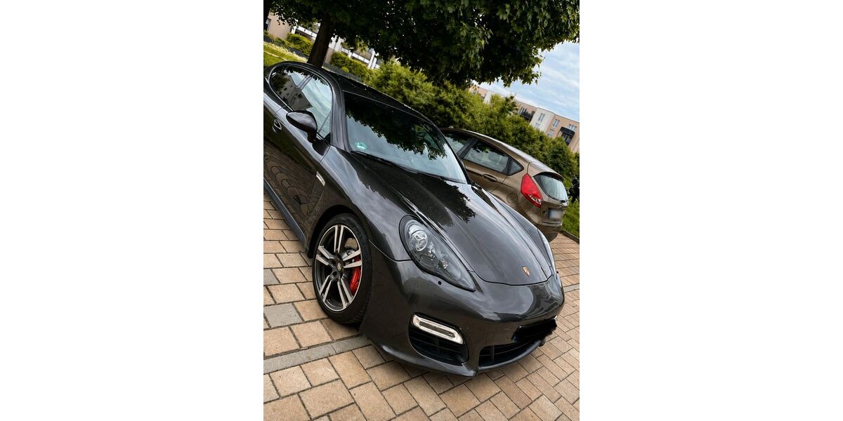 Porsche Panamera 250.000 km 22.750 &euro; Heilbronn 74080