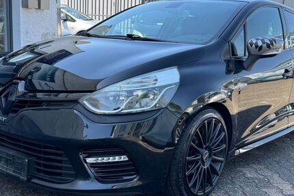 Renault Clio 167.000 km 5.999 &euro; Wiesbaden 65187