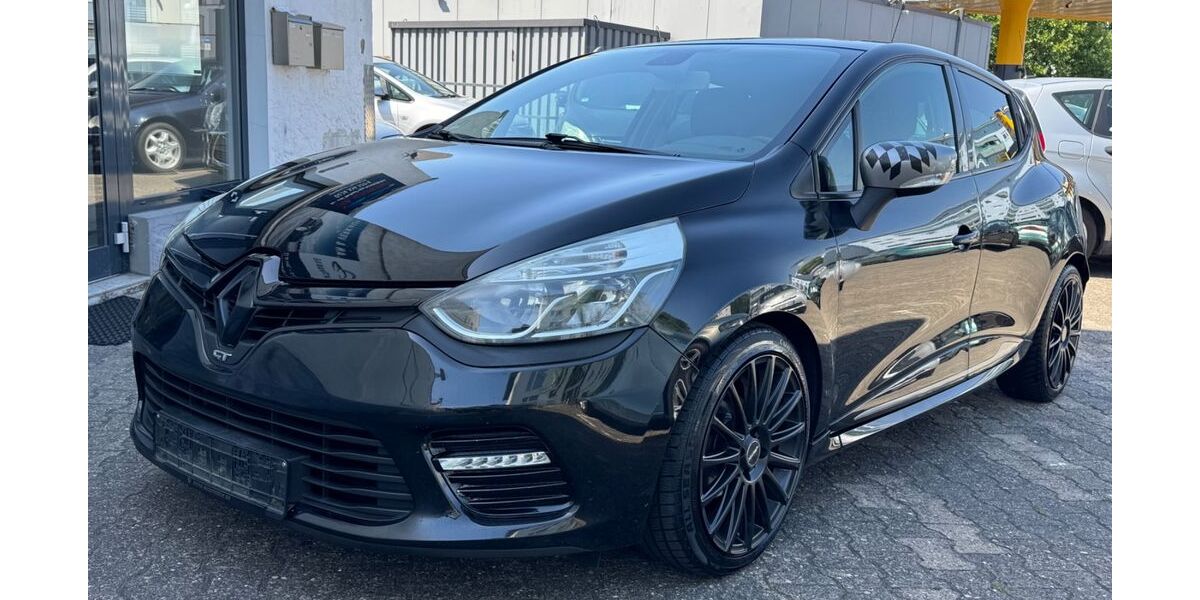 Renault Clio 167.000 km 5.999 &euro; Wiesbaden 65187