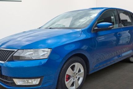 Skoda Rapid 166.700 km 7.890 € Mylau 08499