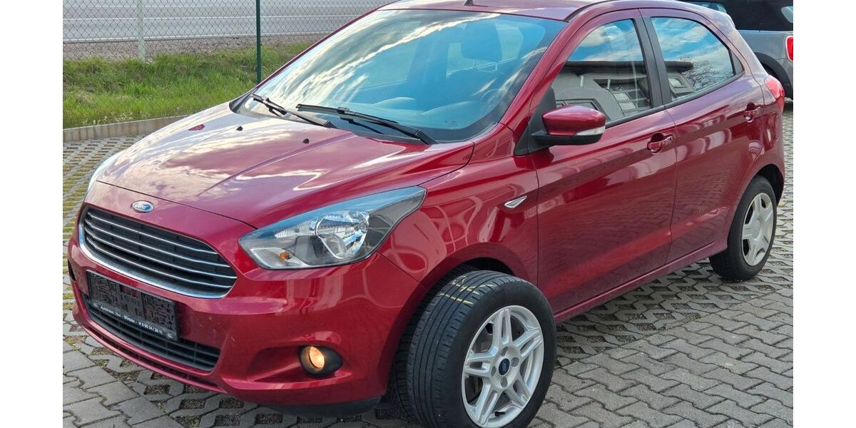 Ford Ka/Ka+ 124.000 km 4.999 &euro; Wackersdorf 92442