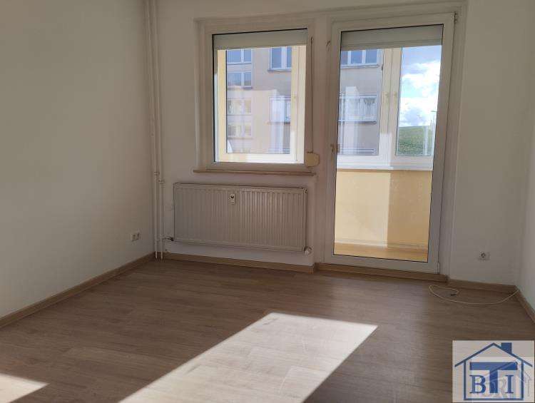 Etagenwohnung Schönau-Berzdorf Berzdorf - 3 Zimmer, 60 m&sup2;, 39.000&euro; | Angebot:25938864