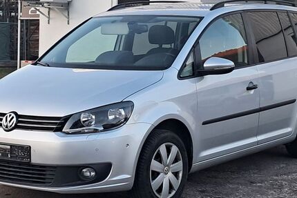 VW Touran 182.000 km 6.900 &euro; Lichtenstein-Unterhausen 72805