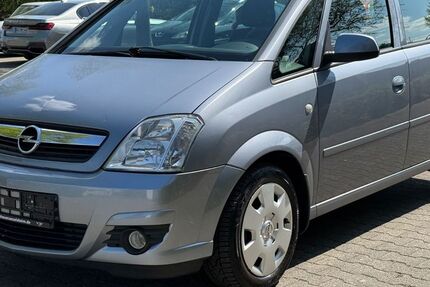 Opel Meriva 133.000 km 1.698 € Rüsselsheim 65428