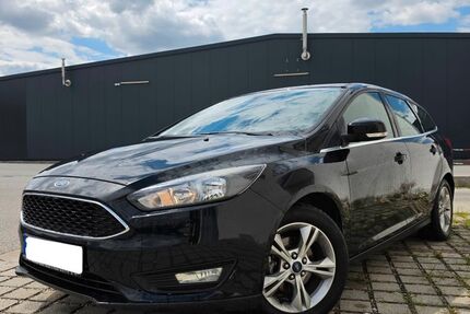Ford Focus 76.500 km 7.800 &euro; Eggenfelden 84307