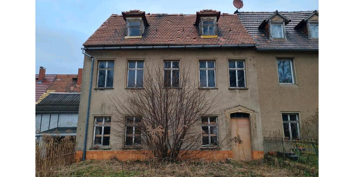 Einfamilienhaus Leisnig - 5 Zimmer, 120 m&sup2;, 14.999&euro; | Angebot:25939520
