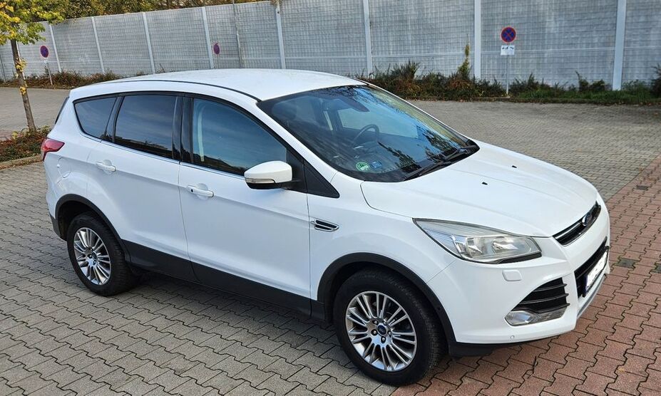 Ford Kuga 63.800 km 11.500 € Leipzig 04275