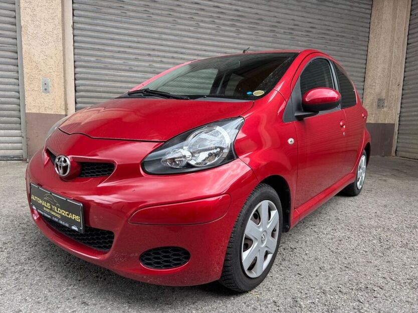 Aygo (X)