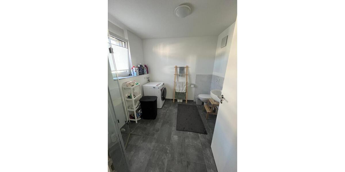 Etagenwohnung Lörrach - 4 Zimmer, 111 m&sup2;, 1.650&euro; | Angebot:26399972