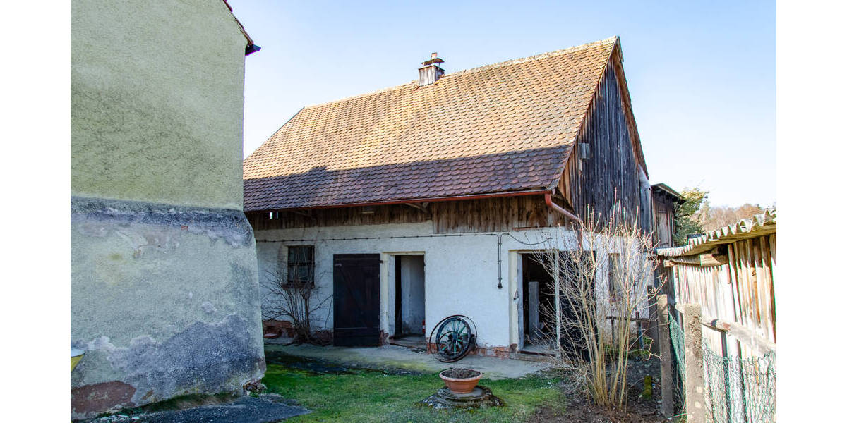 Einfamilienhaus Vilseck / Gressenwöhr Gressenwöhr - 4 Zimmer, 101 m&sup2;, 115.000&euro; | Angebot:26026500