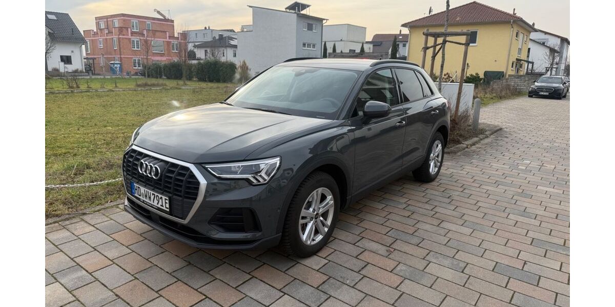 Audi Q3 33.500 km 28.245 &euro; Laudenbach 69514