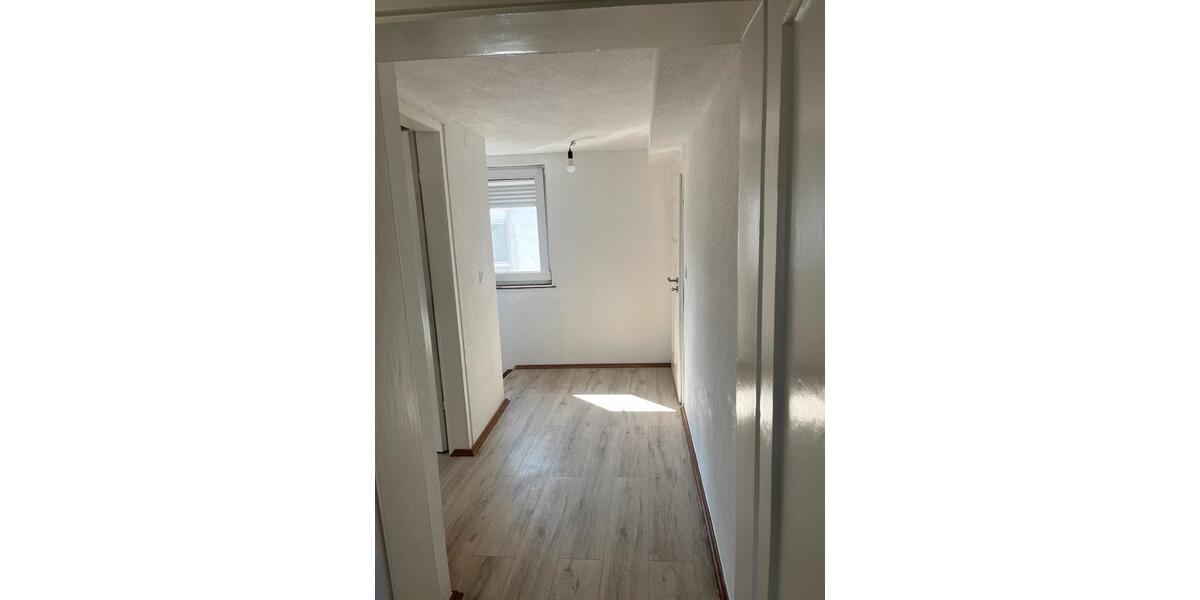 Einfamilienhaus Bad Hersfeld - 4 Zimmer, 100 m&sup2;, 1.250&euro; | Angebot:26129819