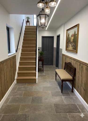 Einfamilienhaus Geiselhöring - 10 Zimmer, 300 m&sup2;, 1.500&euro; | Angebot:24461635