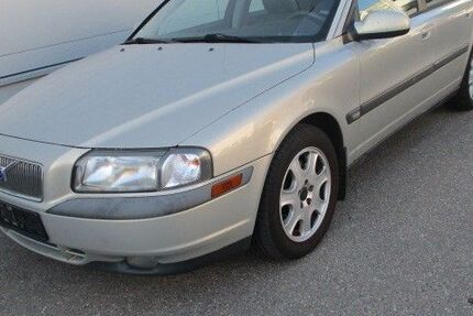 Volvo S80 300.660 km 1.250 &euro; Stuttgart 70597