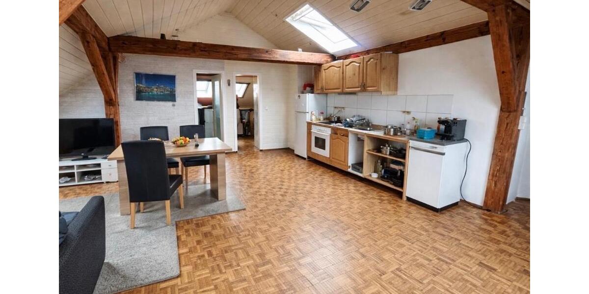 Dachgeschoßwohnung Peißenberg - 2.5 Zimmer, 65 m&sup2;, 860&euro; | Angebot:26041338