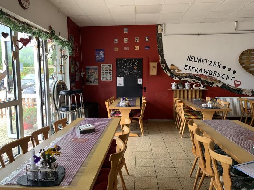 Stadtbekannter Imbiss in Helmbrechts zur Anmietung mit Option zur Betriebsübernahme zimmer