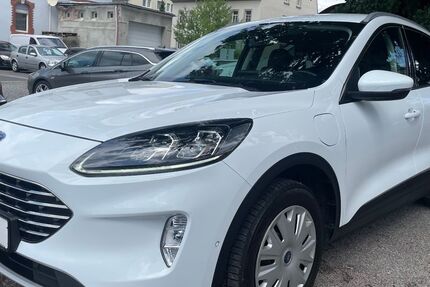 Ford Kuga 100.000 km 18.799 &euro; Radebeul 01445