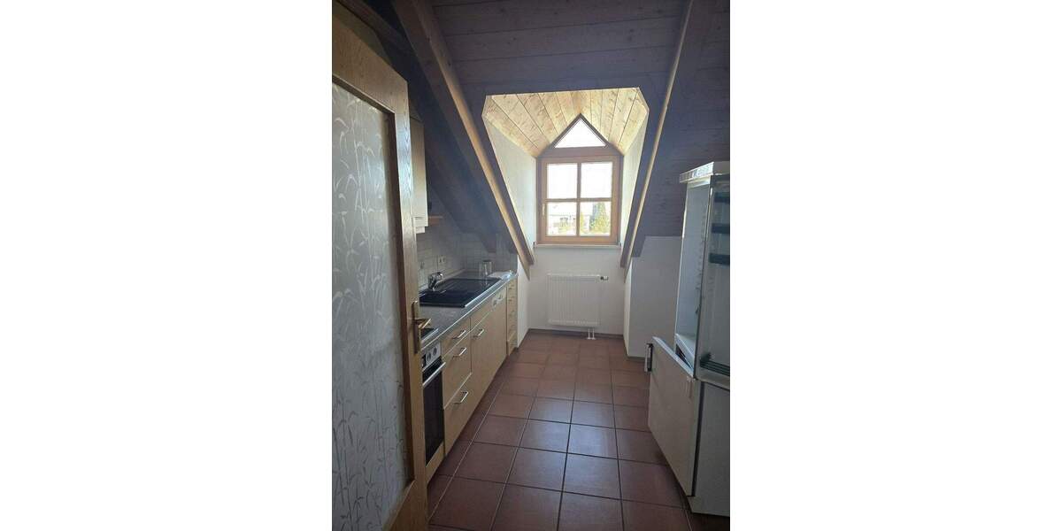 Ruhige 2 Zi.-Dachgeschosswohnung in Zentrumsnähe von Penzberg 2 zimmer