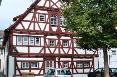 1 Zimmer-Wohnung in einem wunderschönen Fachwerkhaus