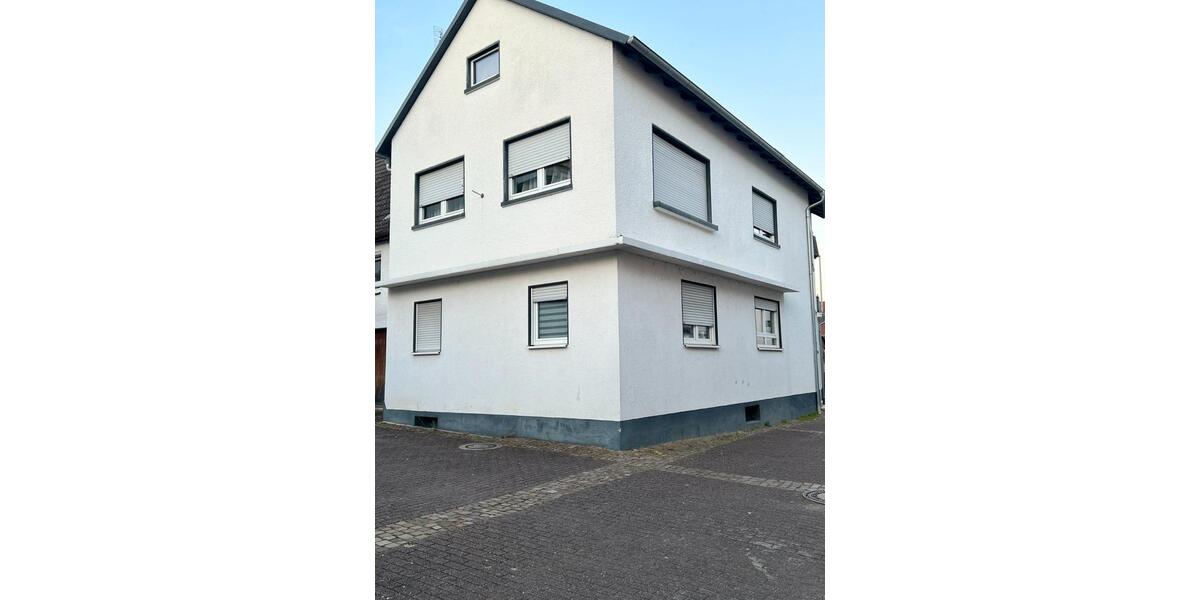 Erdgeschoßwohnung Bruchsal - 3 Zimmer, 69 m&sup2;, 209.000&euro; | Angebot:26041220