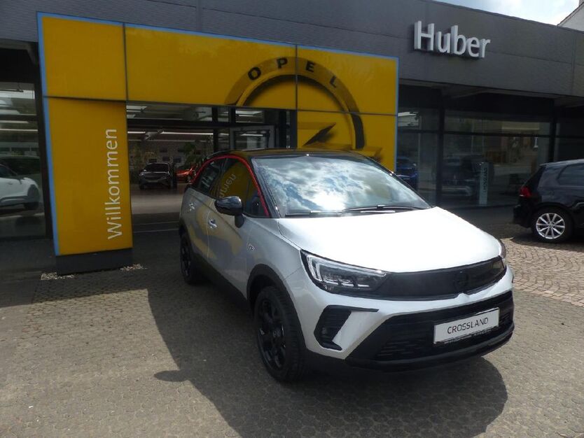 Opel Crossland (X) 8.160 km 18.950 € Neustadt 35279
