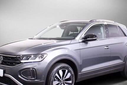 VW T-Roc 4.688 km 32.485 &euro; Brandis 04821