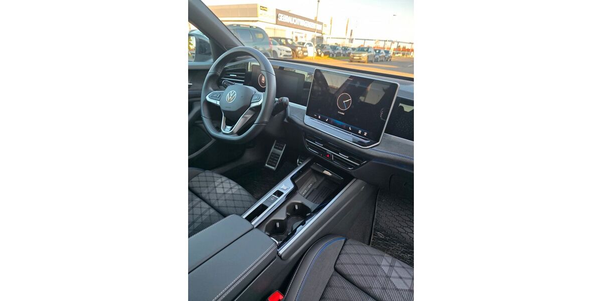 VW Passat 12.712 km 42.990 &euro; Leipzig 04178