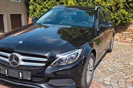Mercedes-Benz C 180 89.492 km 17.999 &euro; Siebenlehn Großschirma 09603