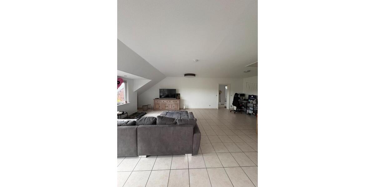 Etagenwohnung Bergheim Auenheim - 3.5 Zimmer, 115 m&sup2;, 1.350&euro; | Angebot:26652887
