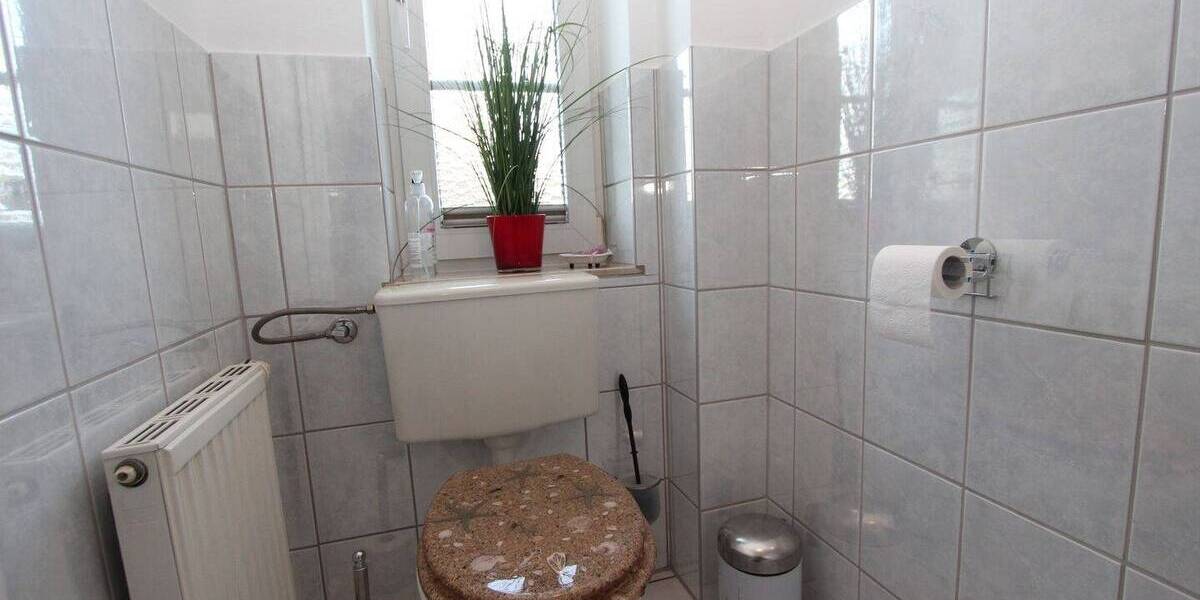 Mehrfamilienhaus, Wohnhaus Klanxbüll - 7 Zimmer, 182 m&sup2;, 398.000&euro; | Angebot:25706558