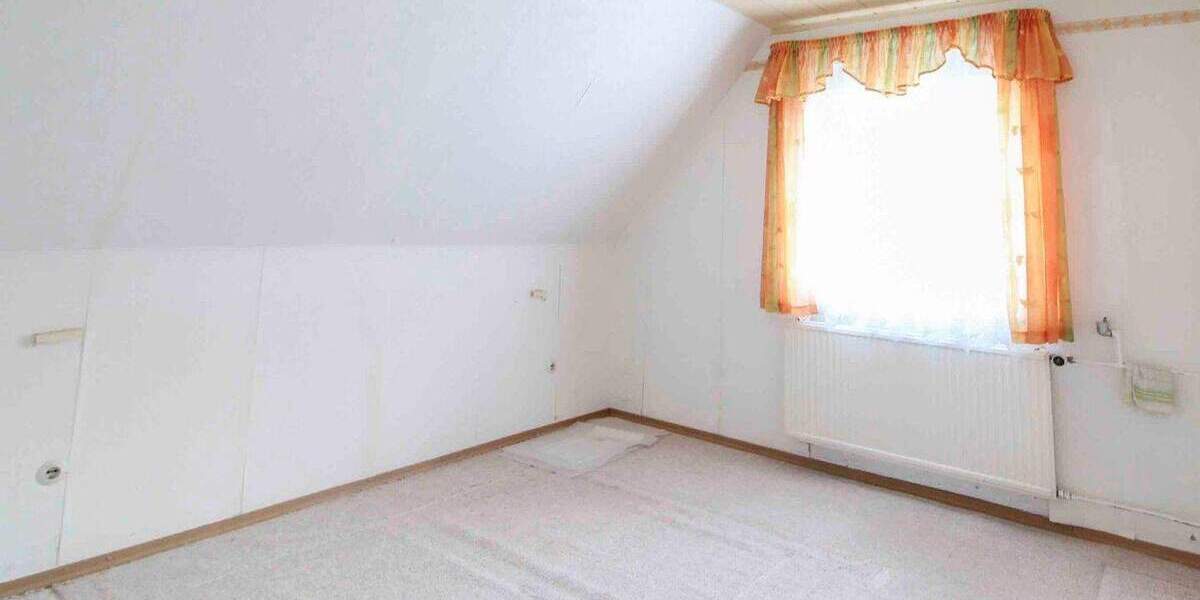 Einfamilienhaus Dippoldiswalde Dönschten - 4 Zimmer, 90 m&sup2;, 169.000&euro; | Angebot:25852388