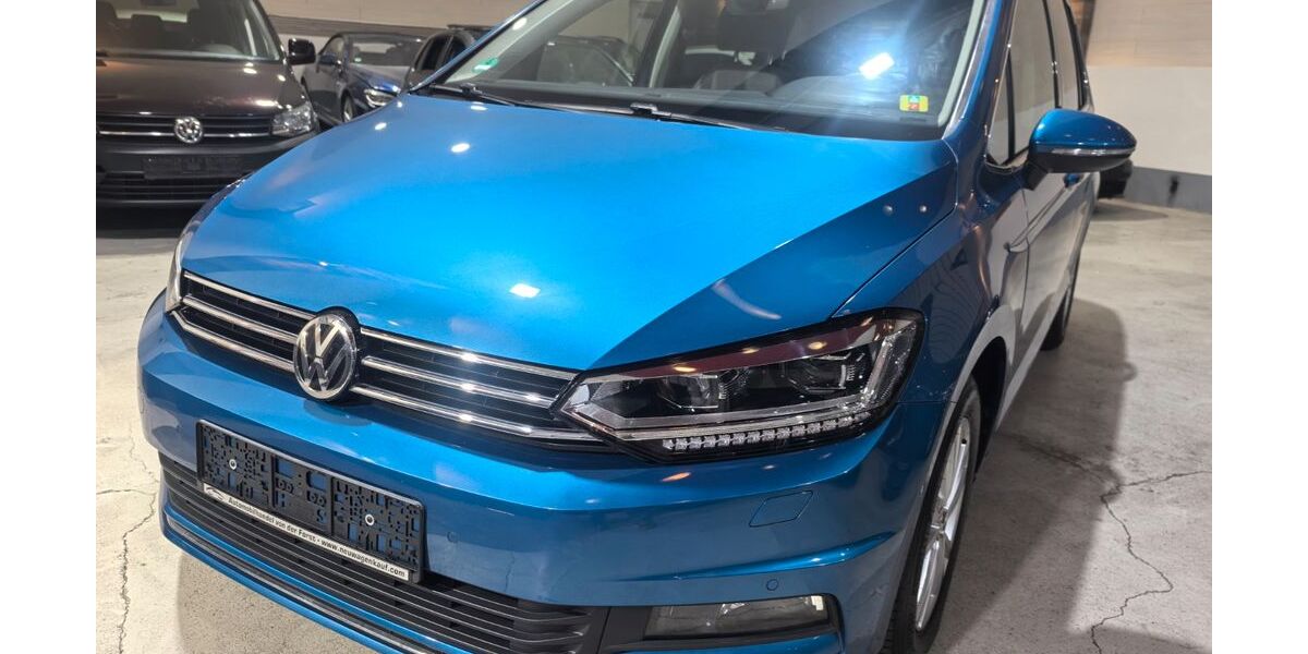 VW Touran 69.984 km 22.000 &euro; Voerde 46562