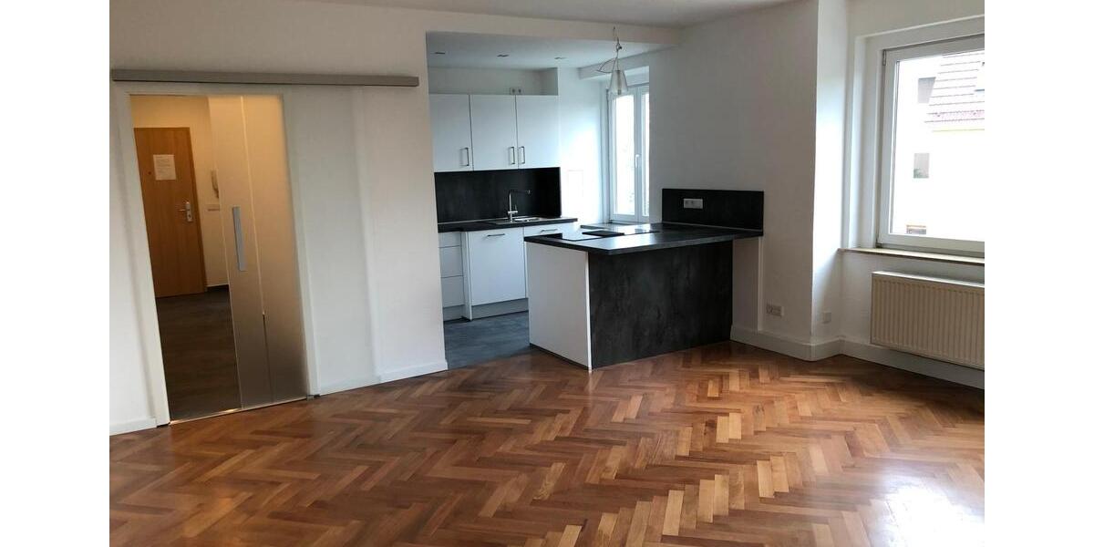 Hochparterre Jena Burgau - 4 Zimmer, 97 m&sup2;, 1.210&euro; | Angebot:25364071