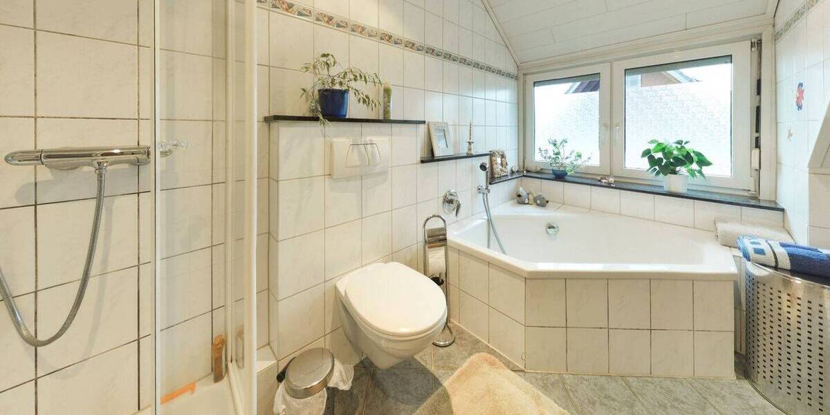 Einfamilienhaus Twistringen - 9 Zimmer, 238 m&sup2;, 339.000&euro; | Angebot:26155965