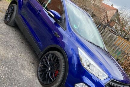 Ford Kuga 91.800 km 13.000 &euro; Schleusingen 98553