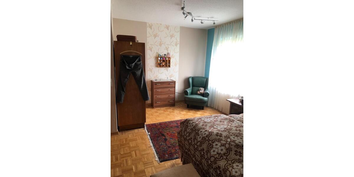 Einfamilienhaus Brilon - 6 Zimmer, 162 m&sup2;, 1.200&euro; | Angebot:25422432