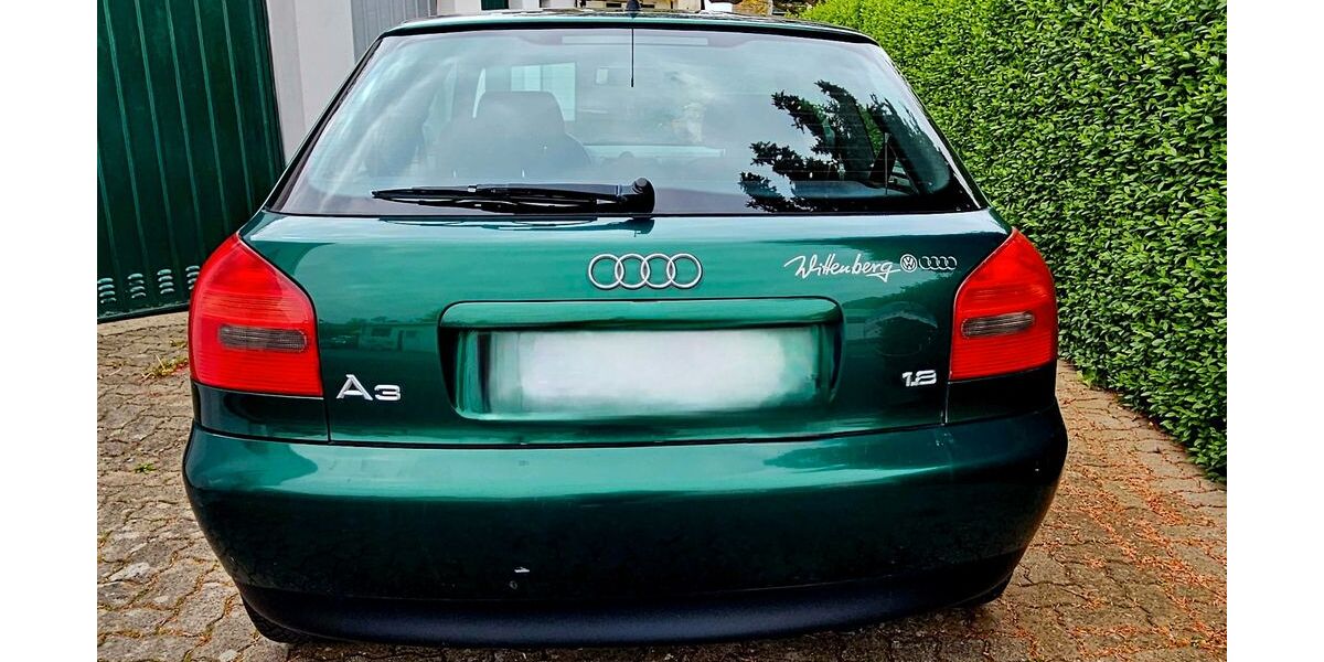 Audi A3 142.000 km 2.150 &euro; Hohenhameln 31249