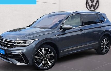VW Tiguan Allspace 1.038 km 53.910 € Kölln-Reisiek 25337