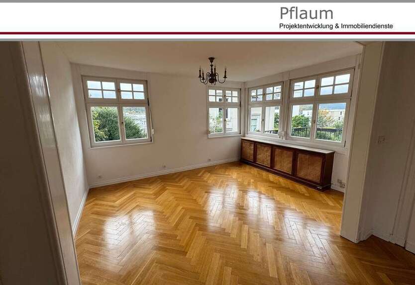 Haus zum Mieten in Bergneustadt 1.550 € 215 m²