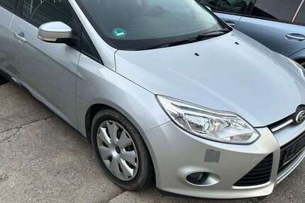 Ford Focus 194.000 km 2.750 &euro; Kirschau 02681